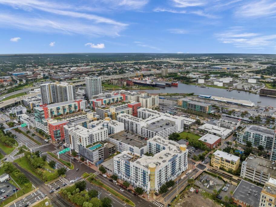 Apartment 3 Min To Dt And Amalie Arena - Cozy 1br - Pool