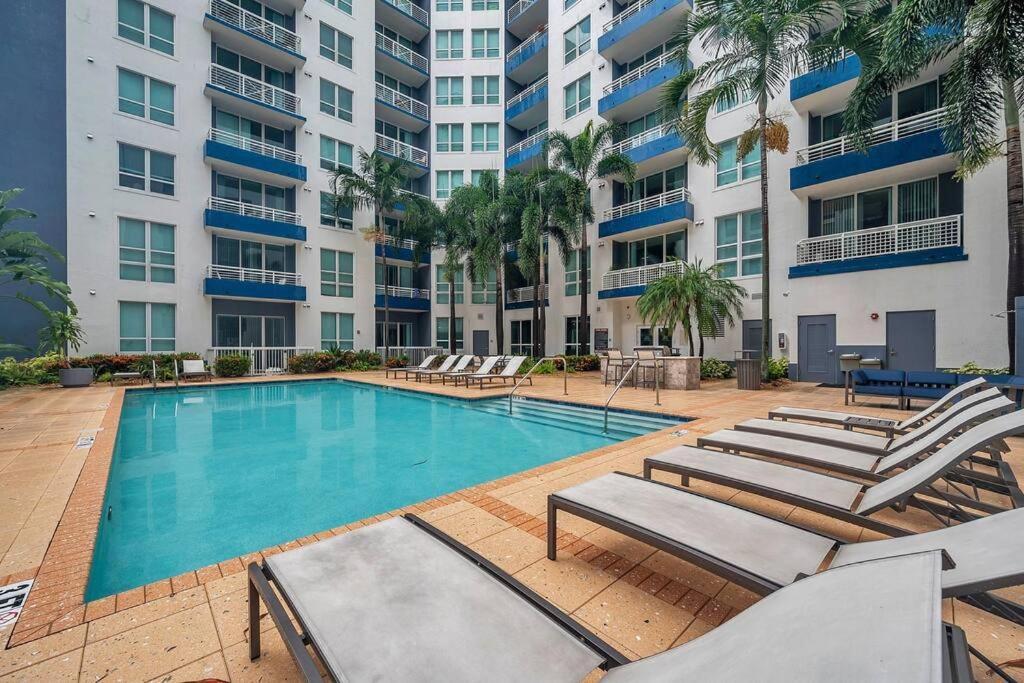 Apartment 3 Min To Dt And Amalie Arena - Cozy 1br - Pool Tampa